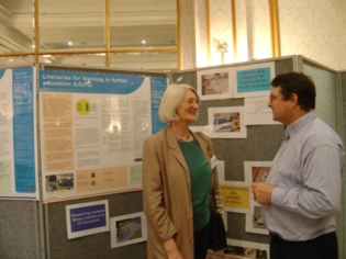 Roz Ivanic, Project Director, with Andrew Pollard of the TLRP
