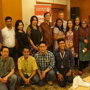 Indonesian group volunteers