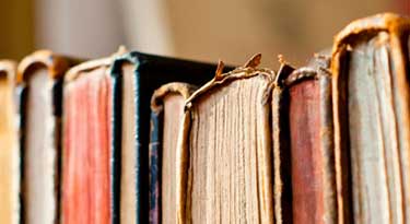 Books © Adistock | Dreamstime.com