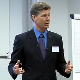 MBA graduate delivers inspirational leadership lecture