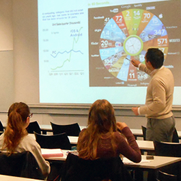 ITMOC alumnus shares industry insights with current students
