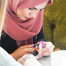 Entrepreneurial students raise £3,109 for charity