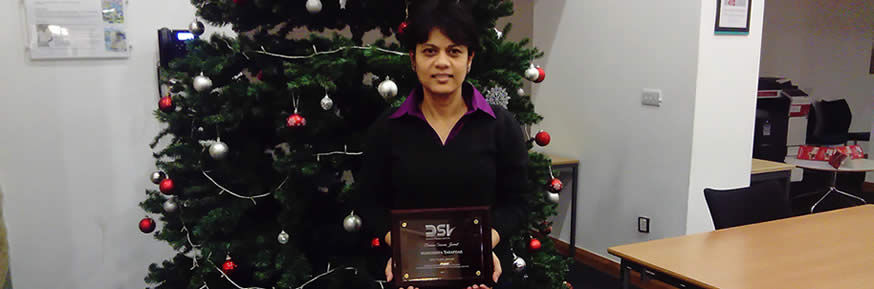 Monideepa Tarafdar with her award