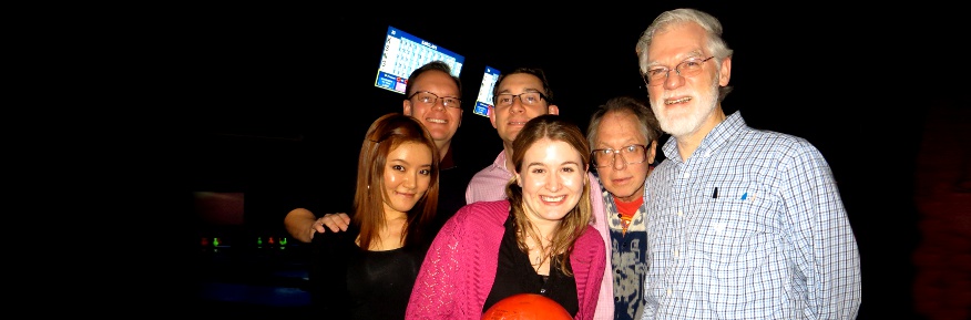 Mini 'War of Roses' Bowling in New York - 