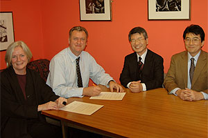 Professor Satoru Saito (far right) and Professor Masuo Koyasu of Kyoto University with Head of Psychology Professor Tom Ormerod and Dean of Science and Technology Professor Mary Smyth