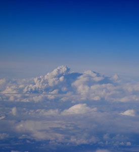Photograph of the Eyjafjallajökull eruption taken by Laura Hobbs from the last plane able to fly out of the area
