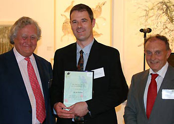Dr Ian Hartley (centre) accepts his Marsh Award for Ornithology from Brian Marsh (left) and Professor Ian Newton (right). Image courtesy of BTO