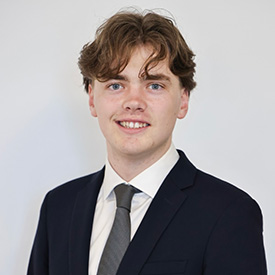 portrait photograph of Liam Kirk