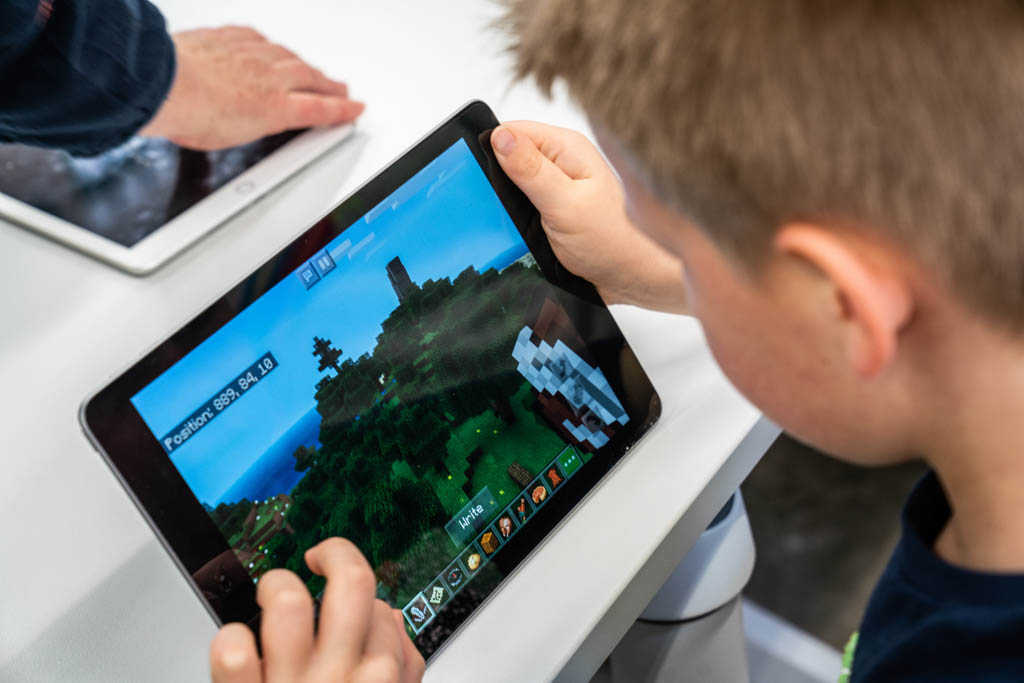 Child playing Litcraft