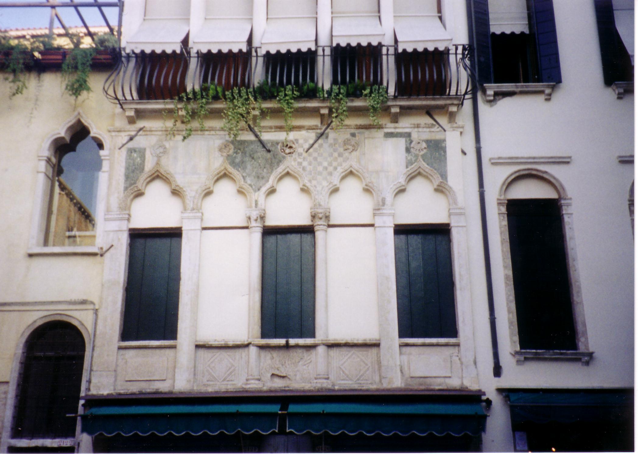 Campo S. M. Mater Domini, Palazzo Viaro-Zane, sometimes called the chessboard house by Ruskin