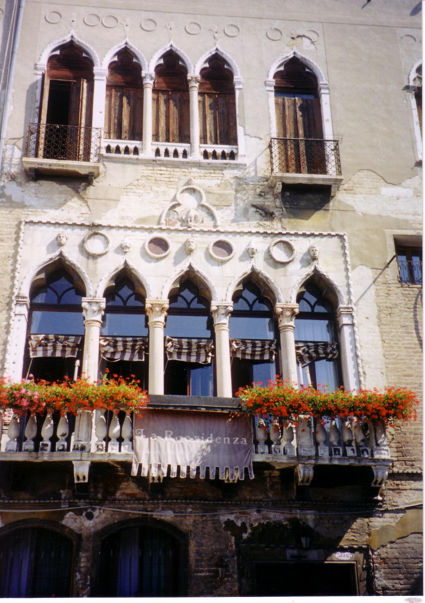 Palazzo Gritti-Badoer, (Castello 3608). Campo Bandiera e Moro e de la Bragora