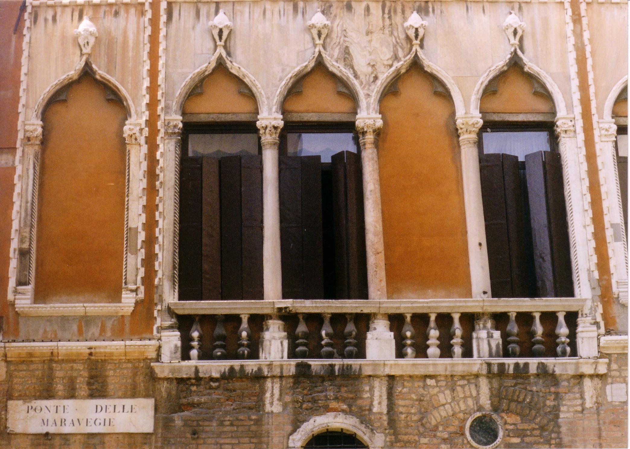 Palazzo Maravegie. First floor windows.Ponte Delle Maravegie on the Fondamenta Bollani (Dorsoduro 1071)