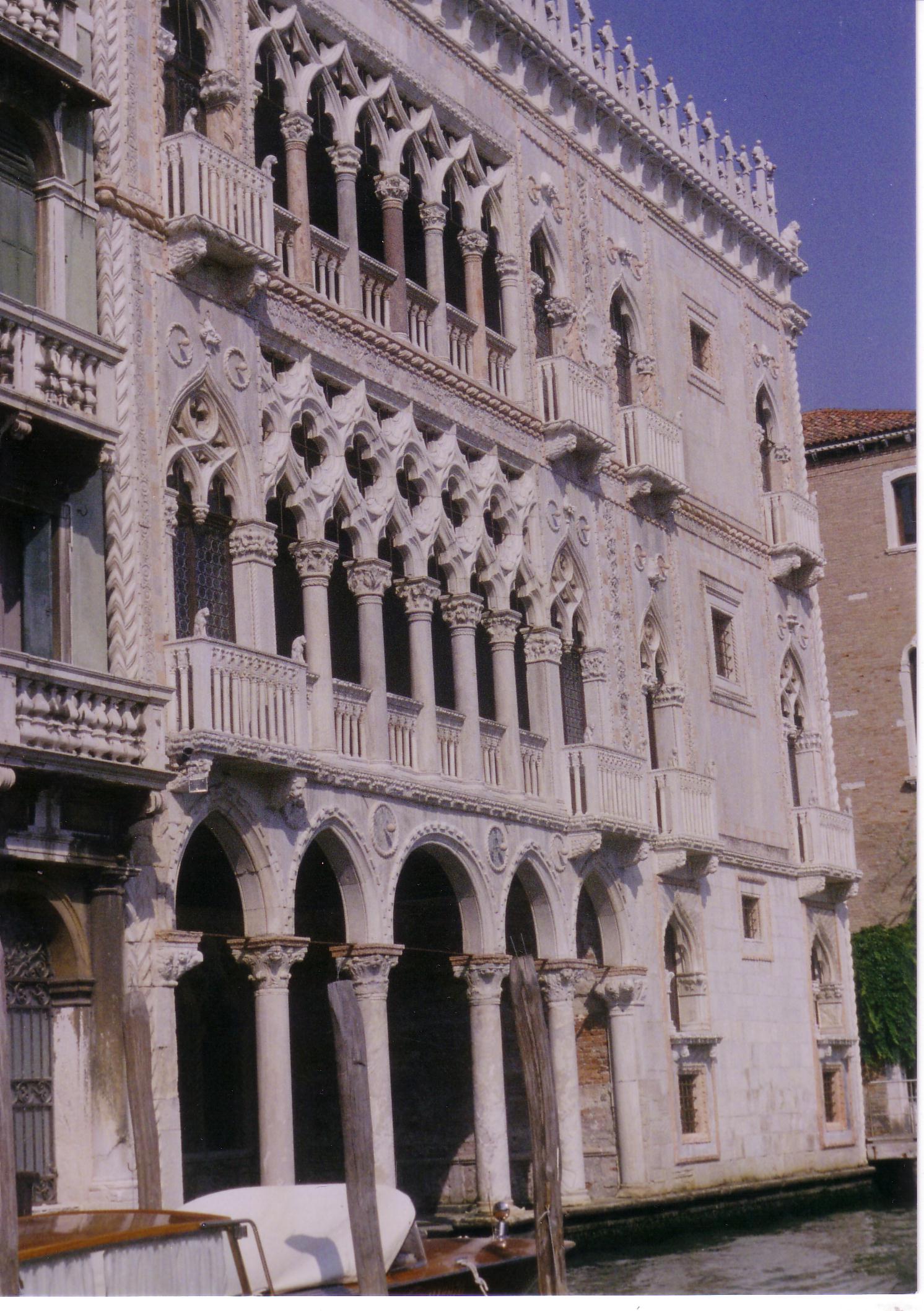 Ca dOro (Cannaregio 3933)