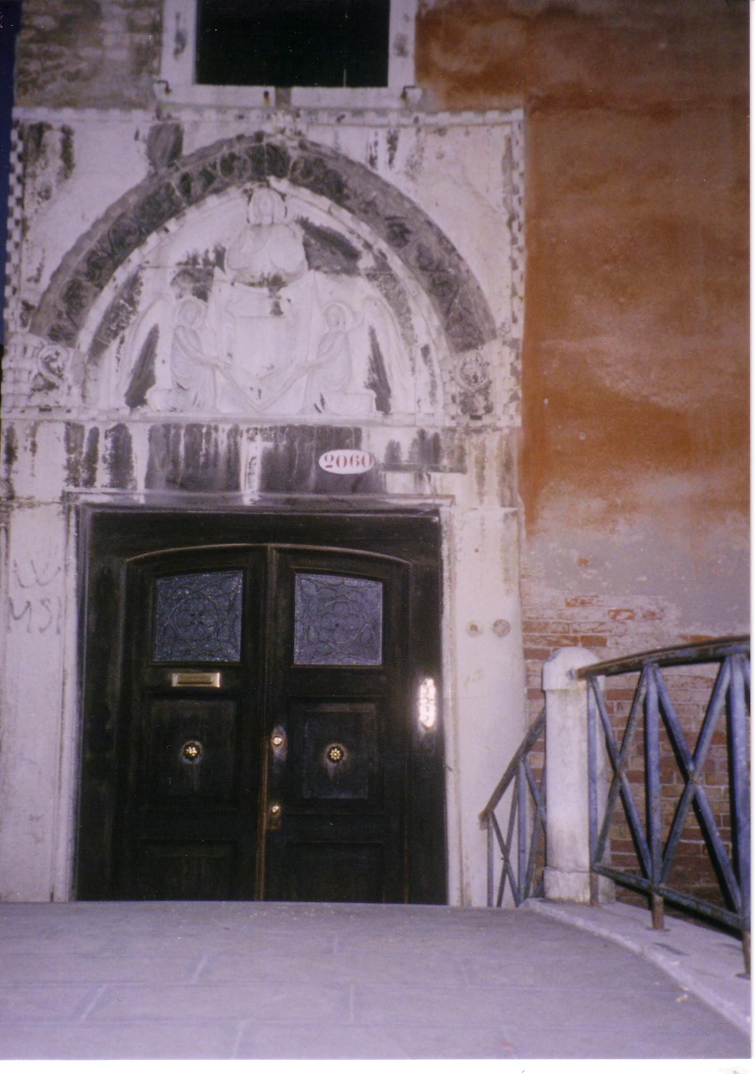 Ponte dei Forner: Palazzo Agnus Dei (S. Croce 2060)