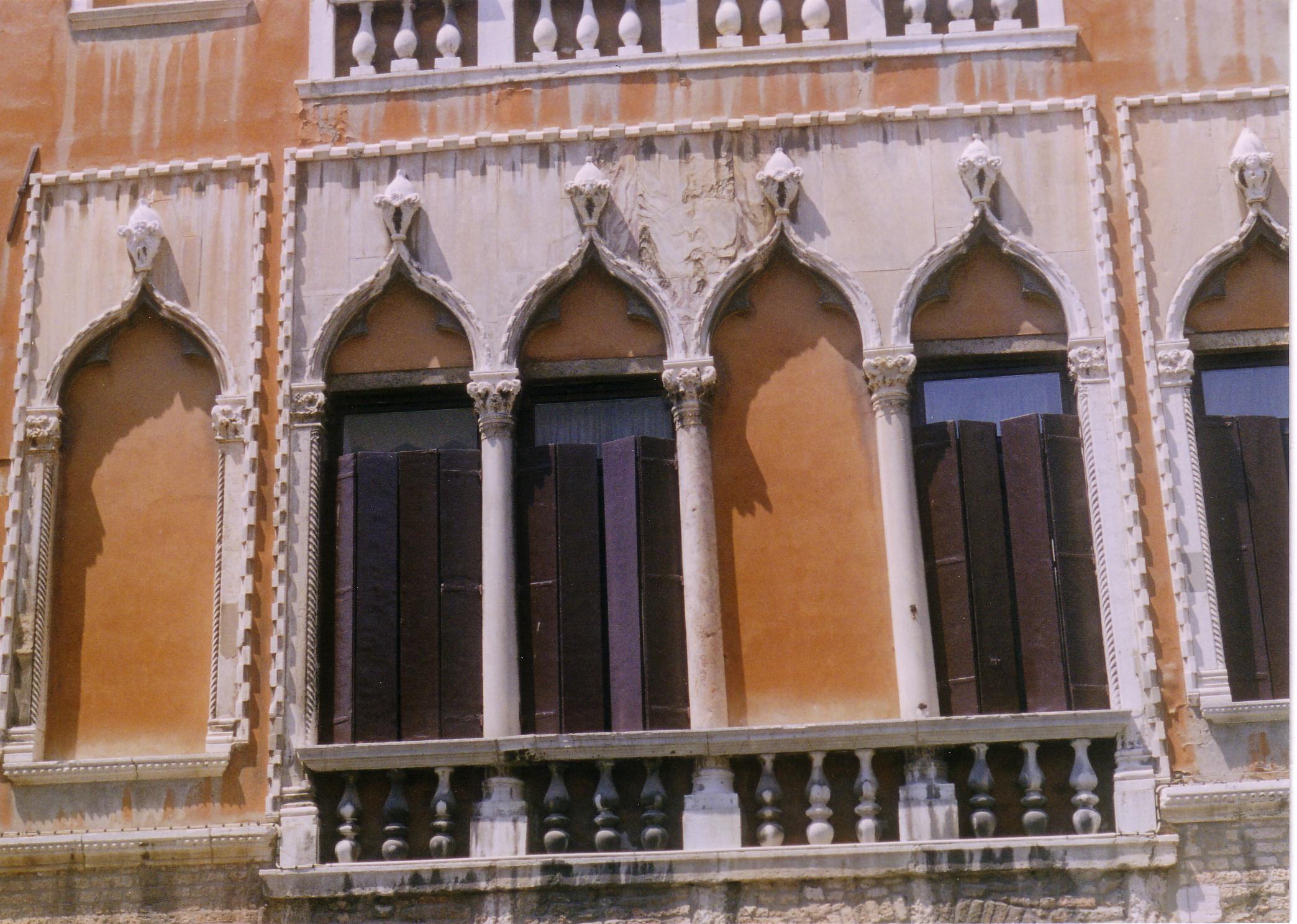 Palazzo Maravegie. First floor windows.Ponte Delle Maravegie on the Fondamenta Bollani (Dorsoduro 1071)