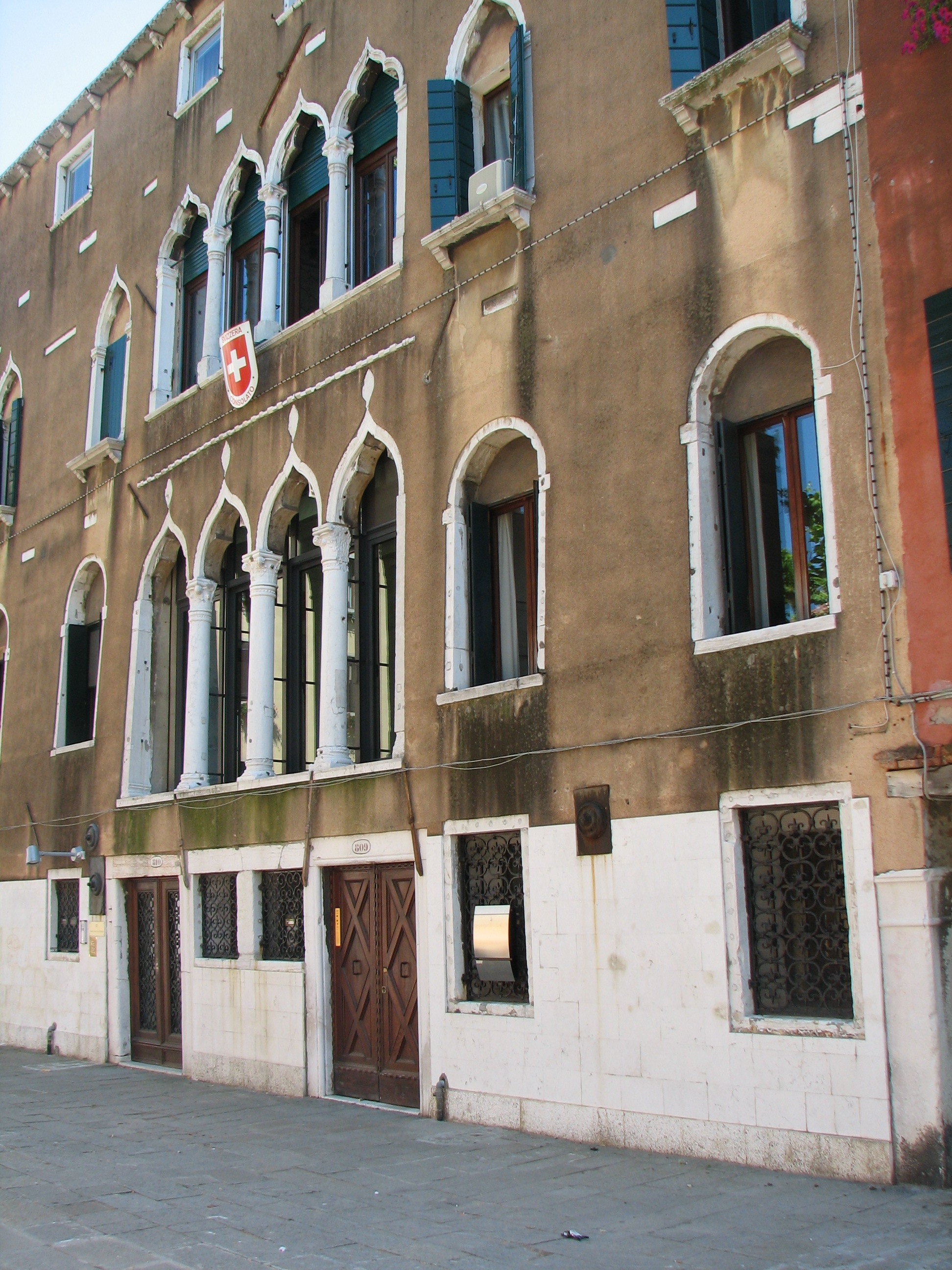 House No 52. Palazzo Trevisan dagli Ulivi (Cons Svizzero)  Campo S. Agnese side