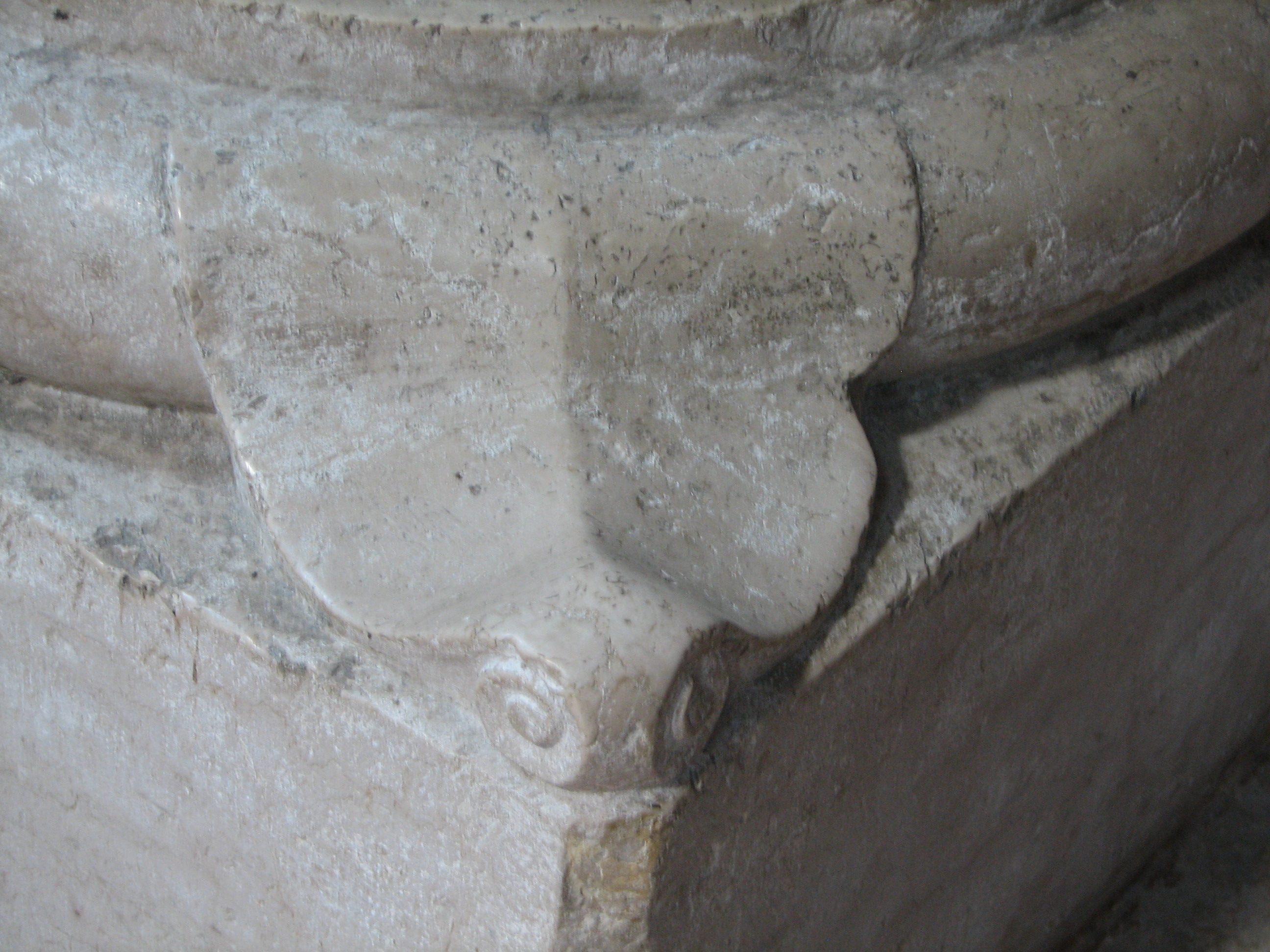 Santo Stefano. Base with spur