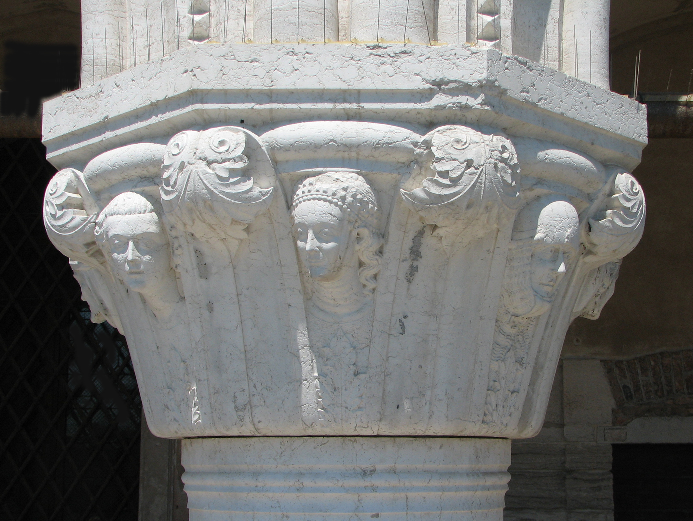 Detail of 1880s copy of 3rd capital in its current state