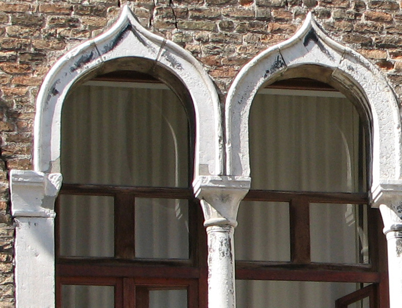 Second order stilted arch