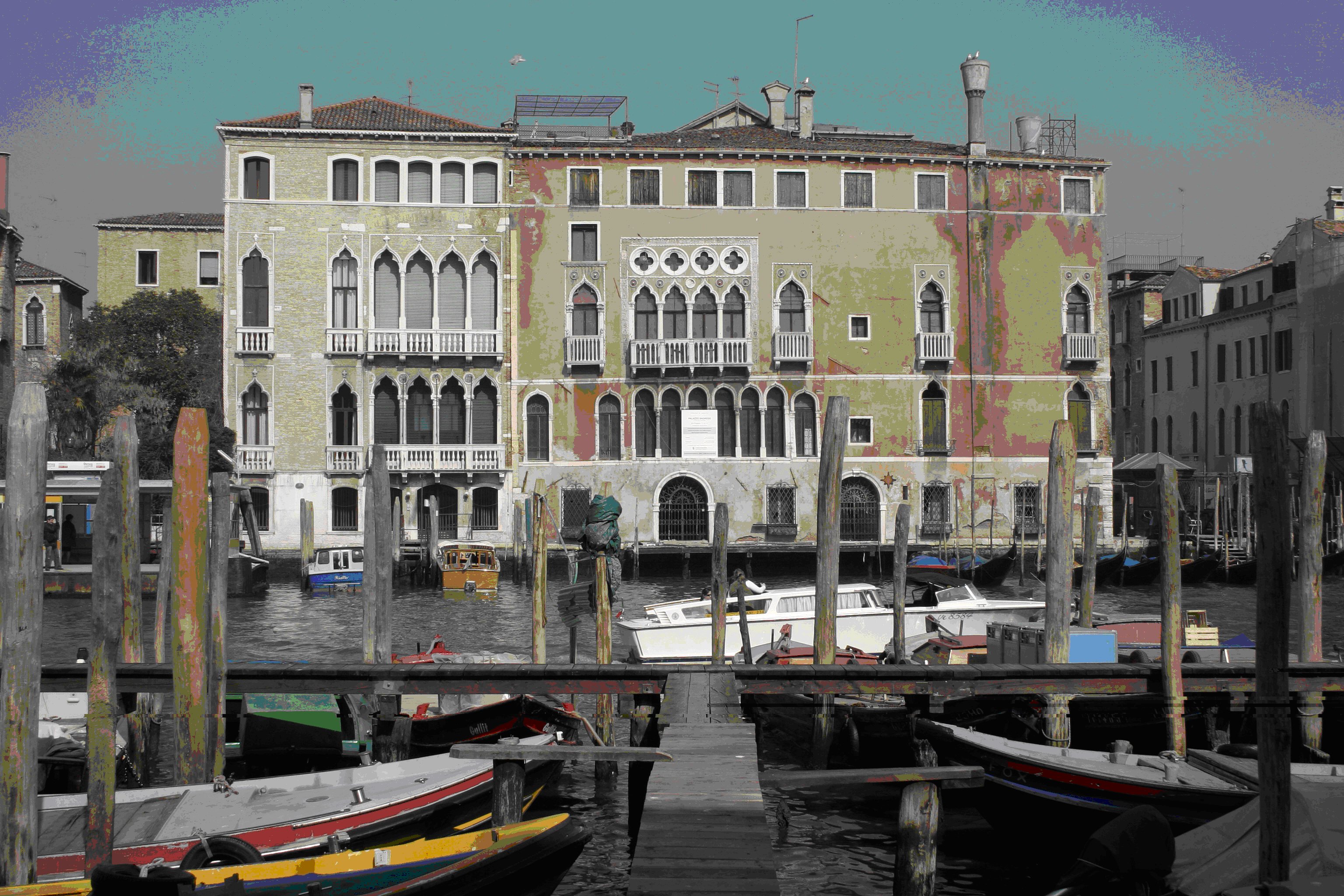 Palazzo Sagredo, with to its left the Palazzo Giustinian Pesaro For details of photograph see here