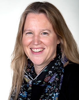Portrait of Dr Nicola Caldwell
