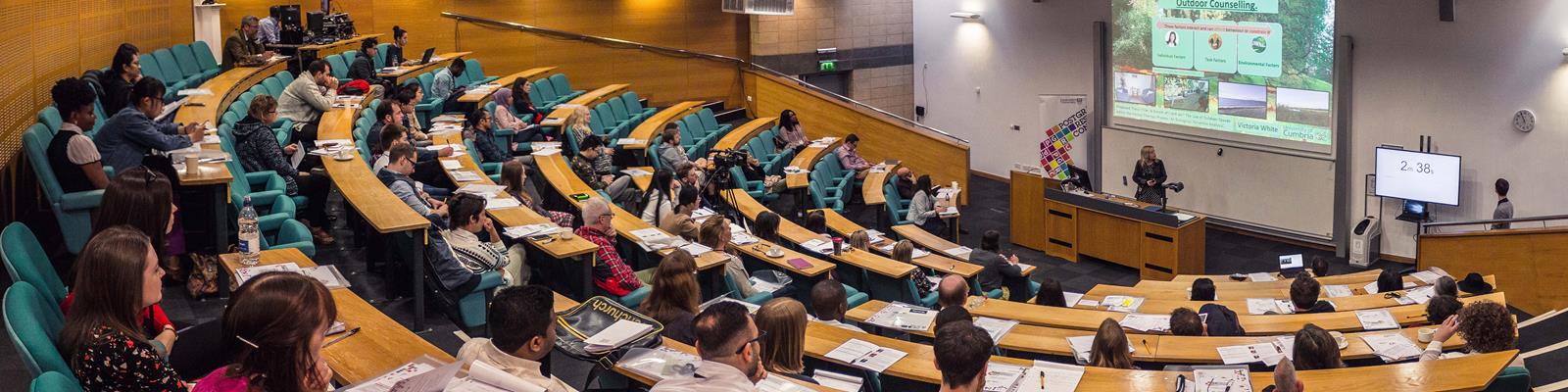 Lancaster University Tiered Lecture Theatre, 3MT Competition