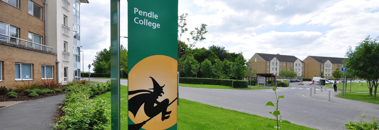 Pendle exterior