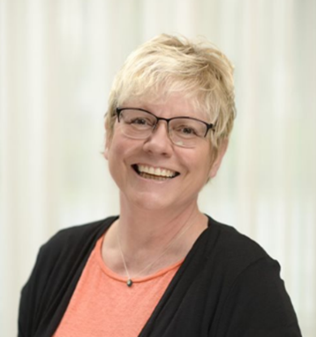 Dr Mirjam HAUCK