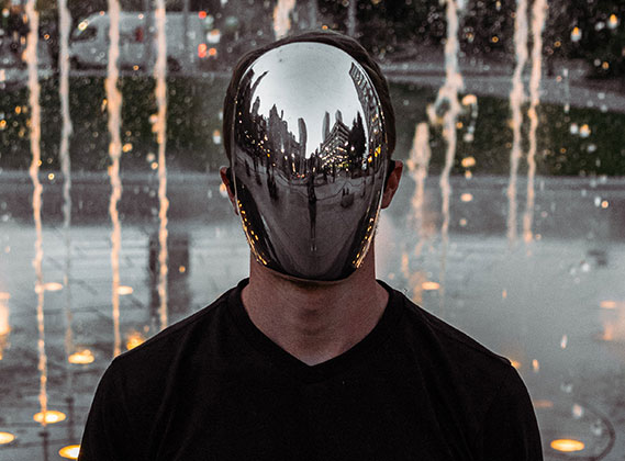 Faceless man
