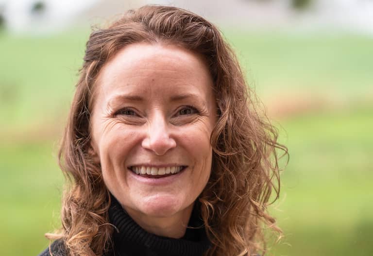 A picture of Dr Sarah Powell.