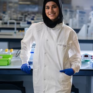 Image of Biochemistry student, Zainab