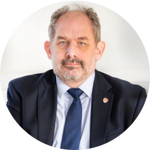 Professor Kirk Semple