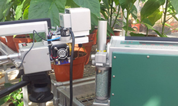 The LI-COR Portable Photosynthesis System