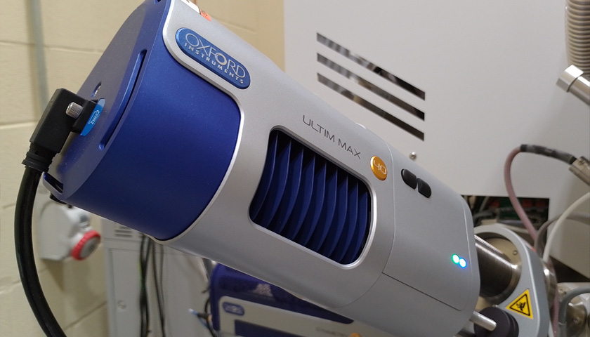 Energy Dispersive X-ray Analyser (EDS)