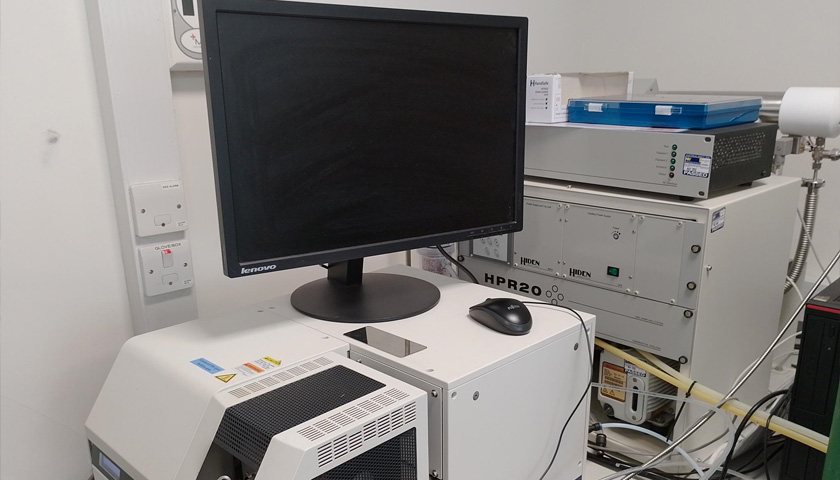 Thermogravimetric Analyser - Mass Spectrometer