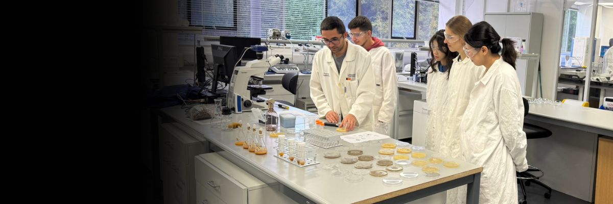 Academics in the Bio3 labs