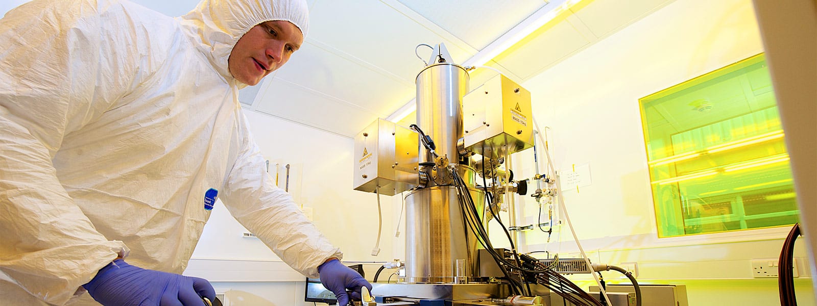 Inside the clean room in the Quantum Technology Centre