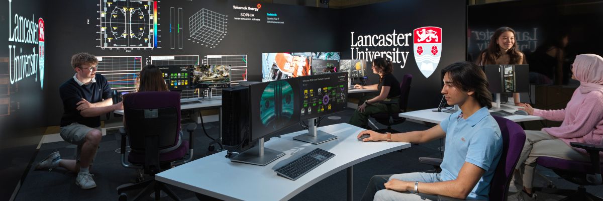 Students using the LUNOS facilities