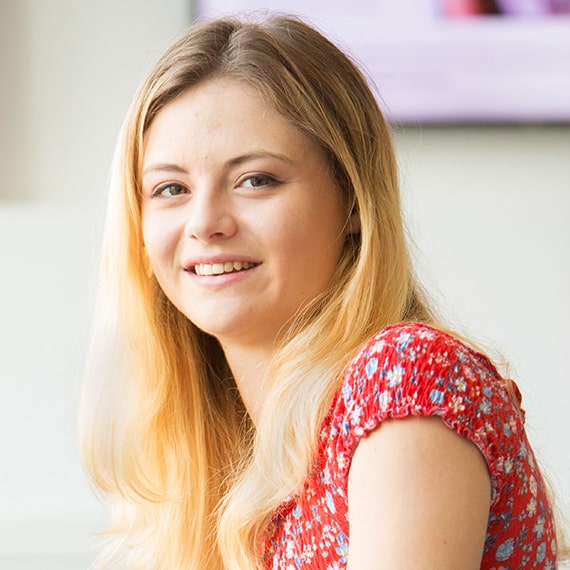 Chemistry student Kate Fraser
