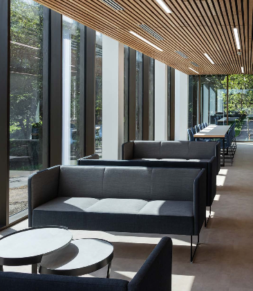 Image of business lounge in Health Innovation One