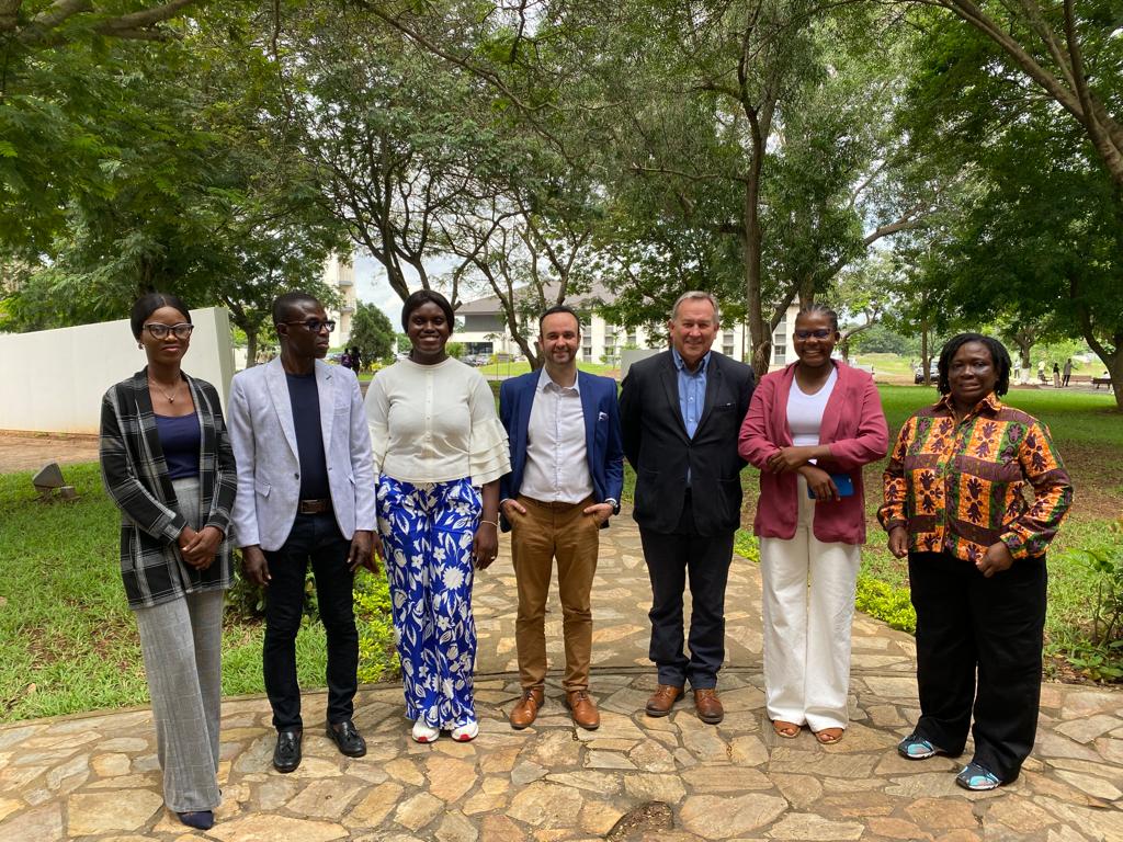 Images of lunar cycles