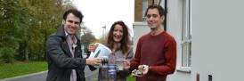 Researchers enjoy a cuppa 