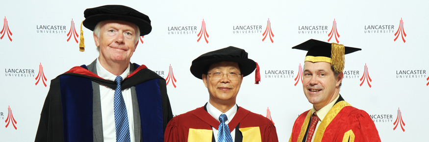 from left: Distinguished Professor Bill Davies with Zhang Jianhua DSc and the Vice-Chancellor of Lancaster Professor Mark E.Smith