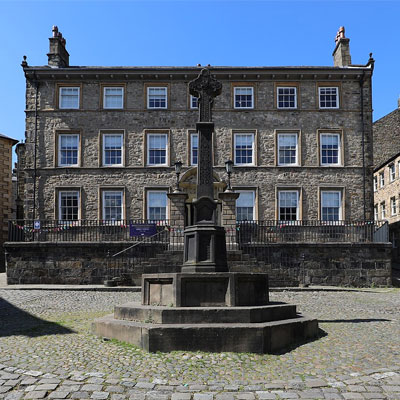 Photo of the front of Judges Lodgings in Lancaster