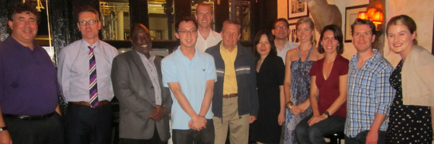 New York Alumni Relive English Tradition -