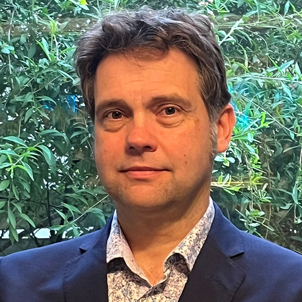 Professor Paul Ashwin