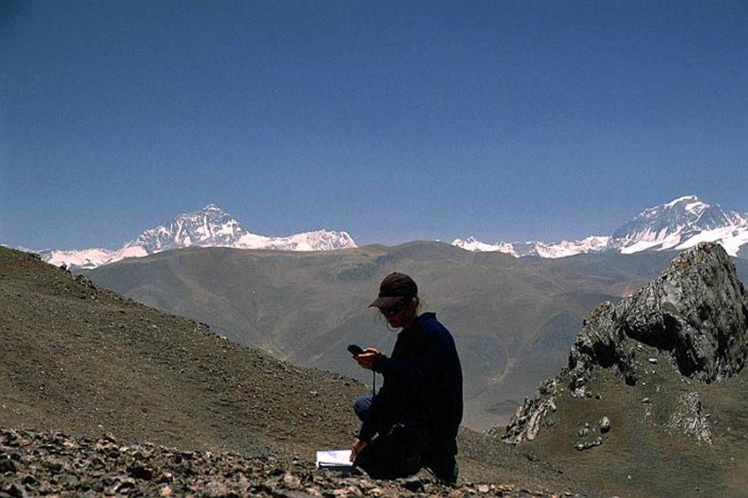 Description: http://www.es.lancs.ac.uk/people/yanin/Fieldwork/thumbs/Fieldwork_at_5400m_with_Everest_behind-Tibet.jpg